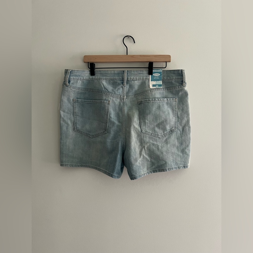 Old Navy High Rise Shorts Size 16 - Picture 4 of 5